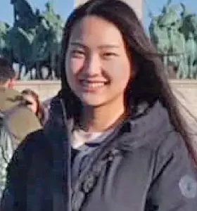 鈴木 杏那さん (2026年卒30回生)
